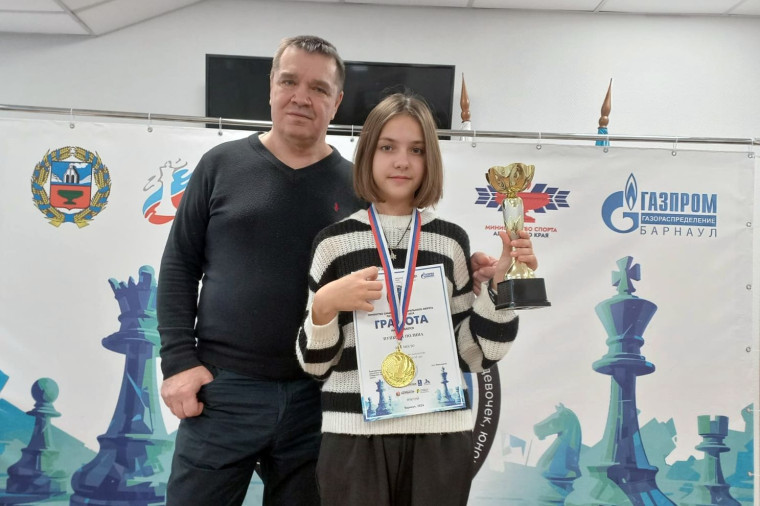 Полина Пупкова - чемпион.